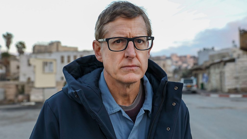 Los colonos’ hacen que Louis Theroux diga lo que piensa | Defector