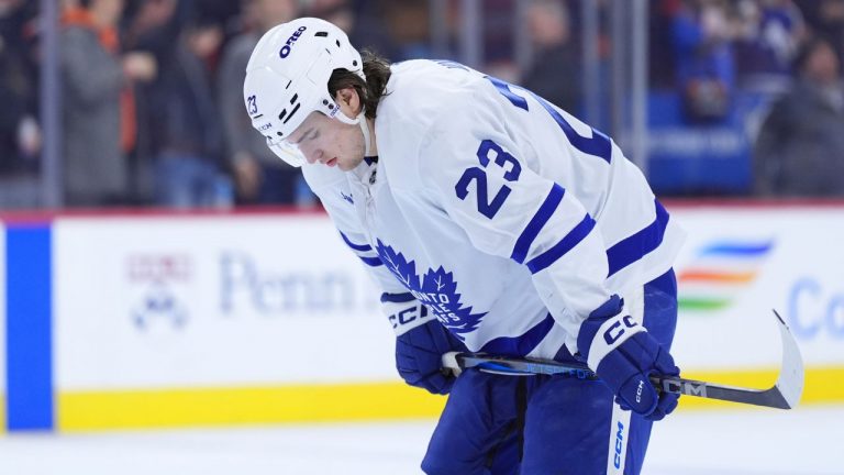 Matthew Knies de Maple Leafs debe jugar lesionado