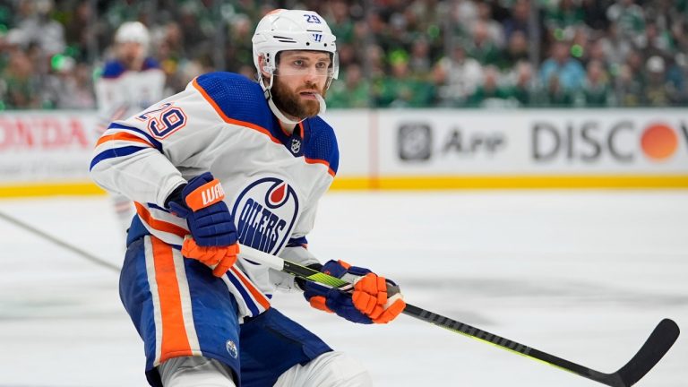 Oilers reconstruidos aceleran en el momento adecuado