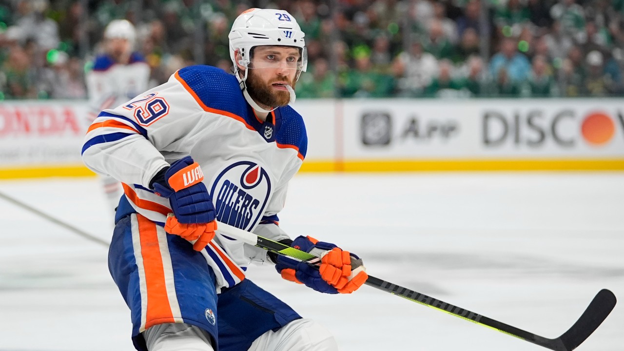 Oilers reconstruidos aceleran en el momento adecuado