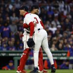 Walker Buehler expulsado temprano, publica tarde | Defector