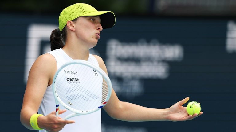 Noticias tenis 2025: Previa Roland-Garros, Iga Swiatek, análisis femenino