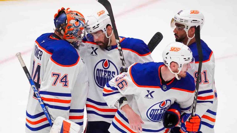 Mentalidad defensiva de Oilers redefine identidad en playoffs