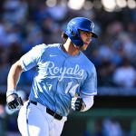 ¡Alerta Roja! Los Royals promocionan a un poderoso chico | Defector