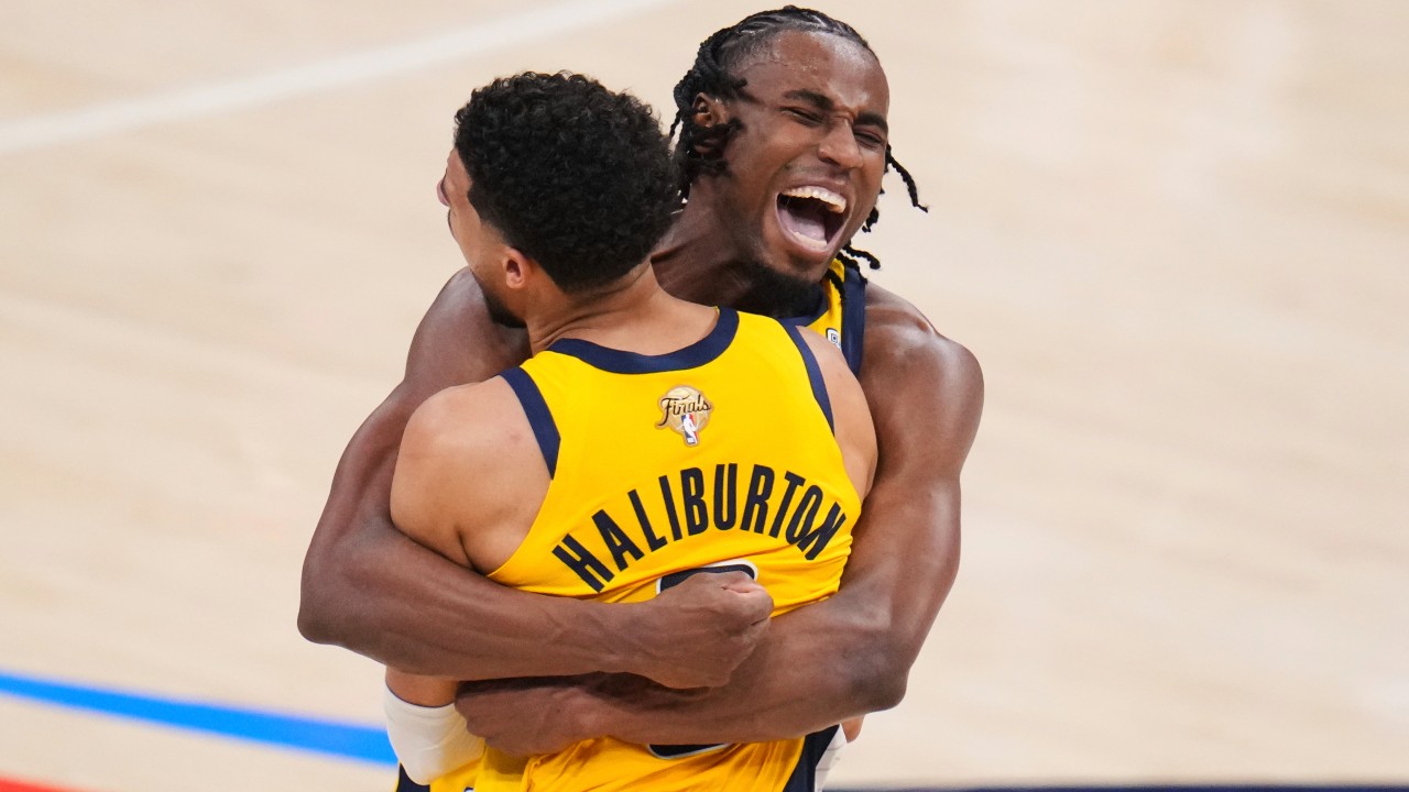 Pacers sorprenden a Thunder con remontada en Juego 1 de Finales NBA
