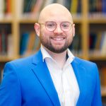Entrevista con investigador de salud pública desfinanciado por Trump